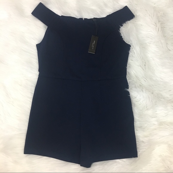 Romeo & Juliet Couture Pants - NWT Romeo & Juliet Couture navy romper sz L